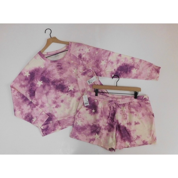 NWT!! WILDFOX Two-Piece Set Top Sweatshirt Shorts Purple Tie Dye Stars X-Large - Picture 3 of 16